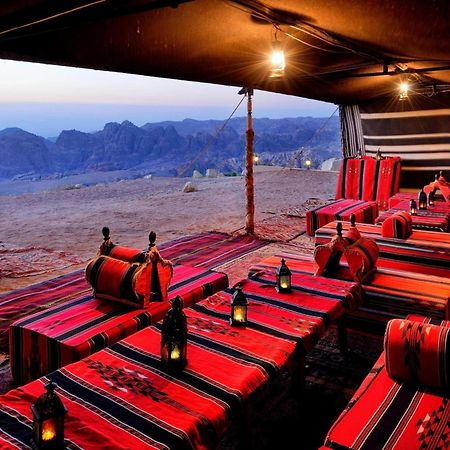 Petra Marriott Hotel Wadi Musa Exteriör bild