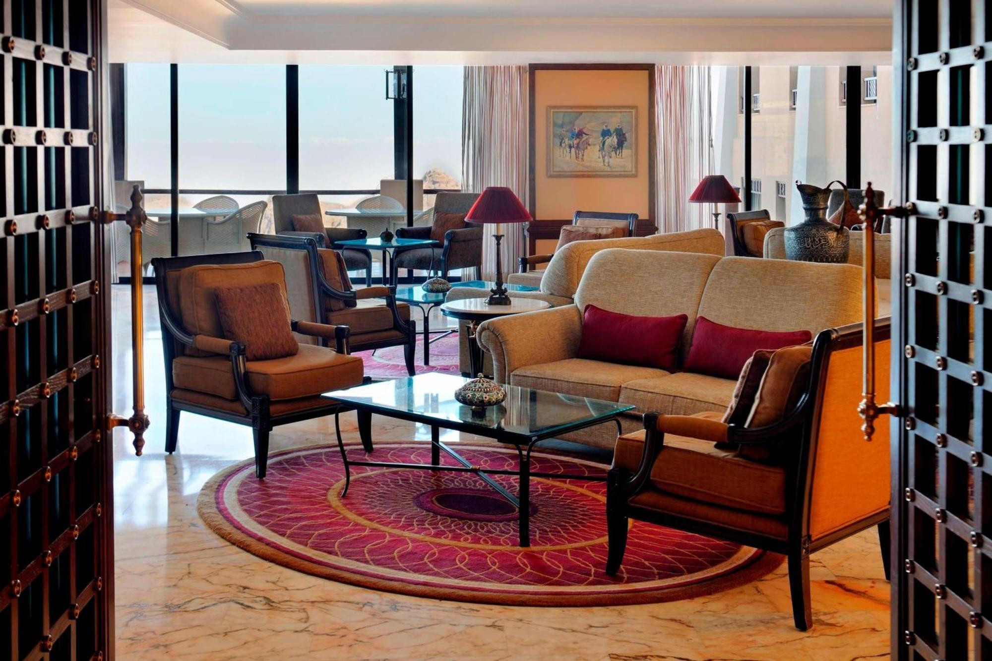 Petra Marriott Hotel Wadi Musa Exteriör bild