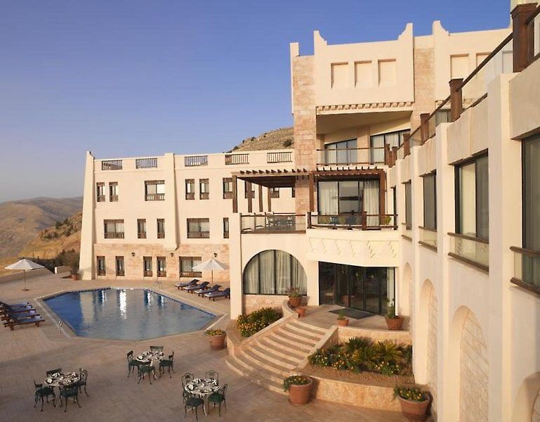 Petra Marriott Hotel Wadi Musa Exteriör bild