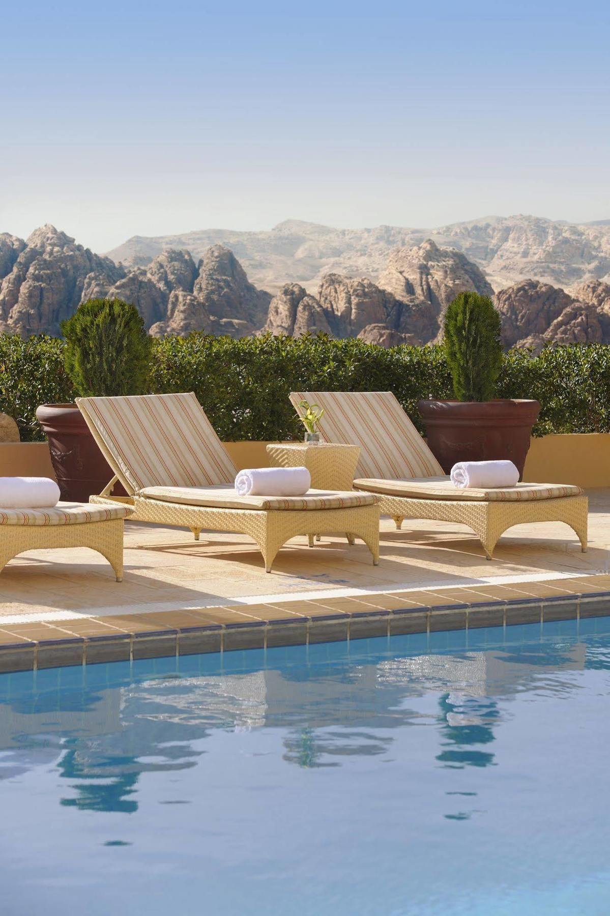 Petra Marriott Hotel Wadi Musa Exteriör bild
